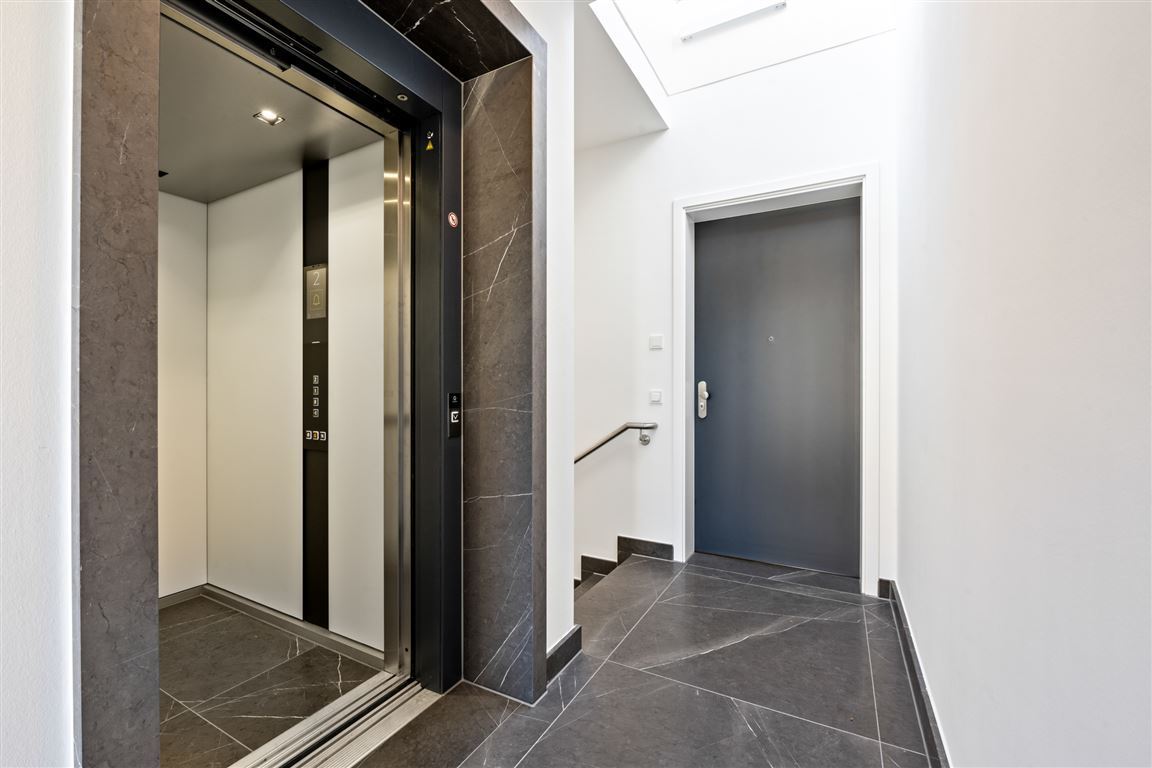 Aufzug von der TG zur Wohnung